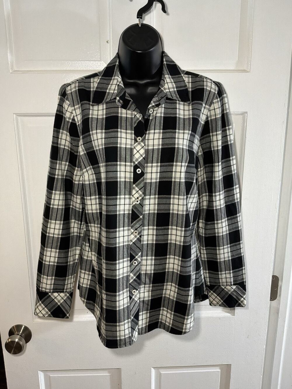 Ladies Talbots Plaid Button Front Shirt Size Small